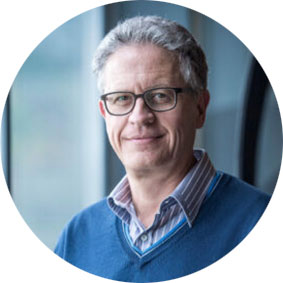A profile photo of Thomas